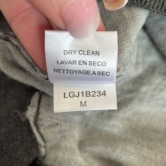 BCBG maxazria 100% Marino wool, off shoulder, open back, MED, like new! 1586 - Picture 8 of 13